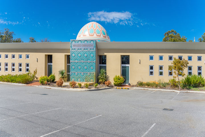 Mosque near Holmes Central